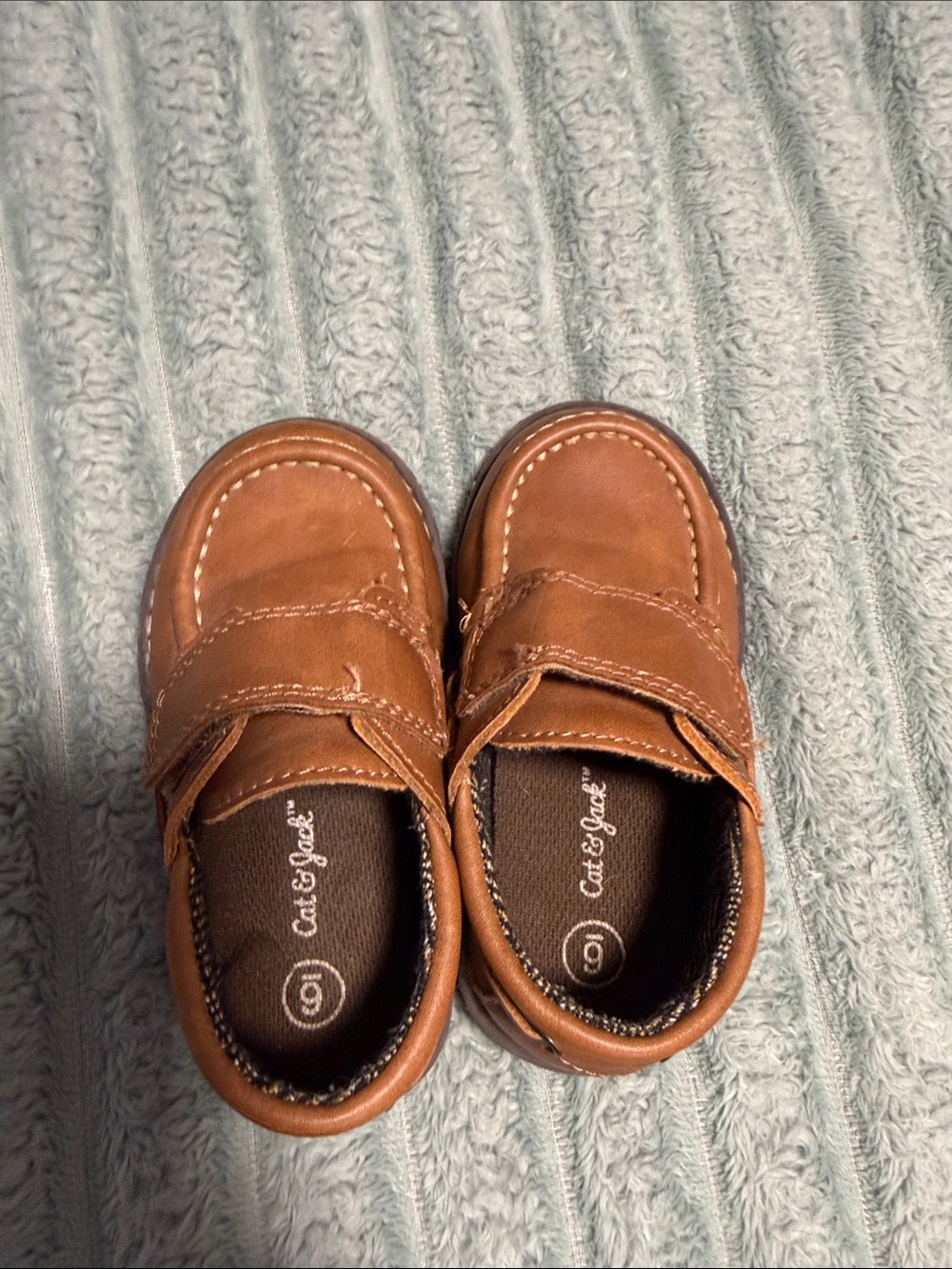 Cat & Jack Tan/Brown Kids Hook-and-Loop Dress Shoes